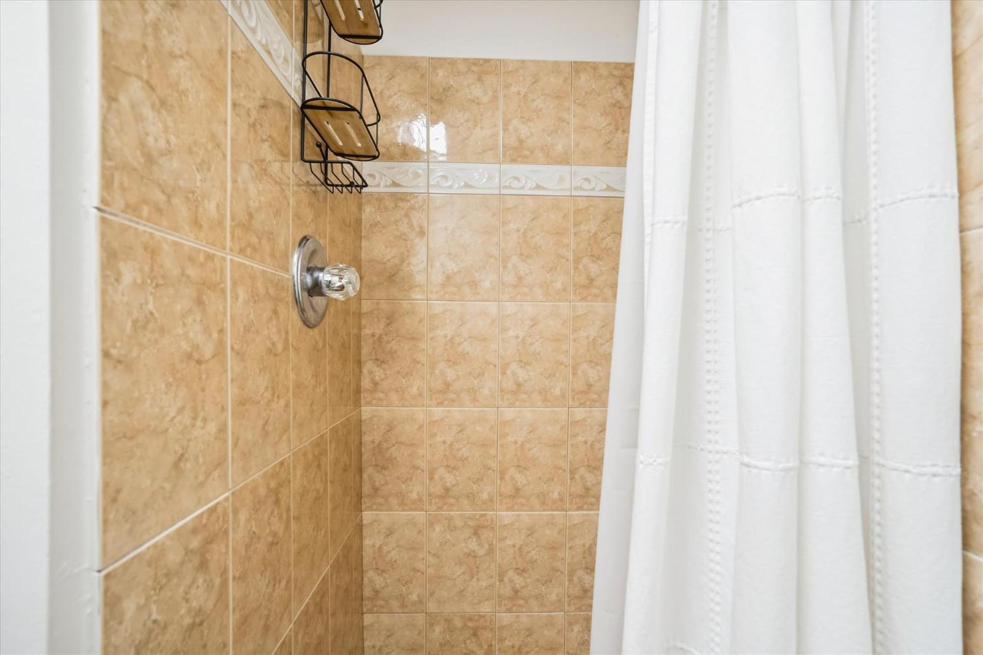 Spacious Northbrook 3 Townhouse Only 2 Miles From Restaurants & Nightlife 基灵顿 外观 照片